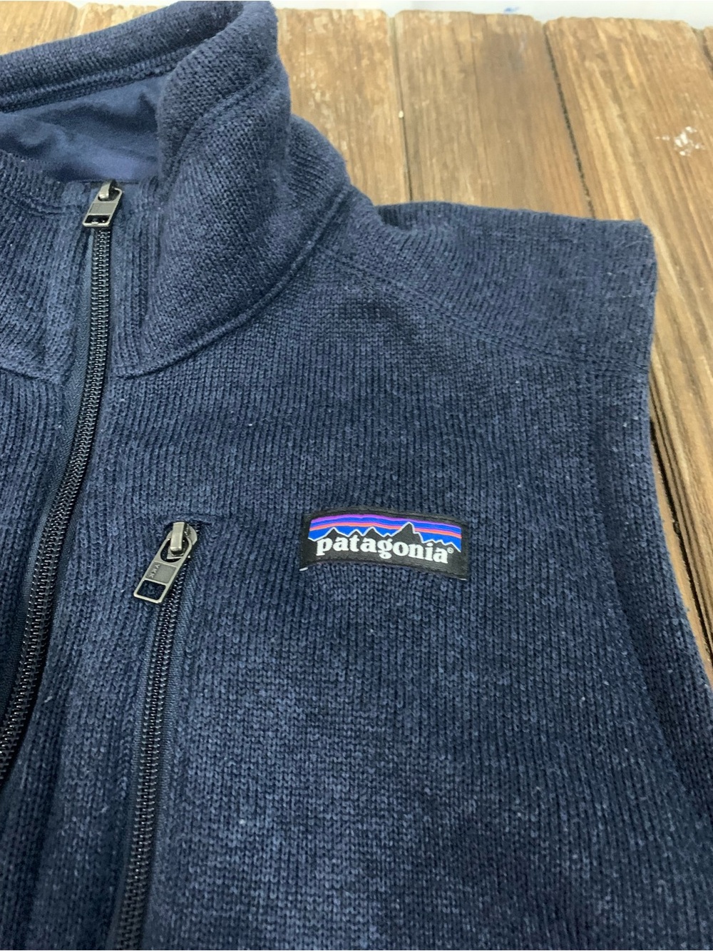 Patagonia Navy Blue Knit Patch Vest with Multicolor Logo - Picture 8 of 8